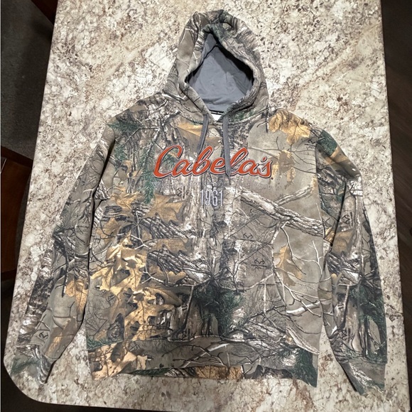 Cabela's Men's Camouflage Hoodie - Picture 1 of 3